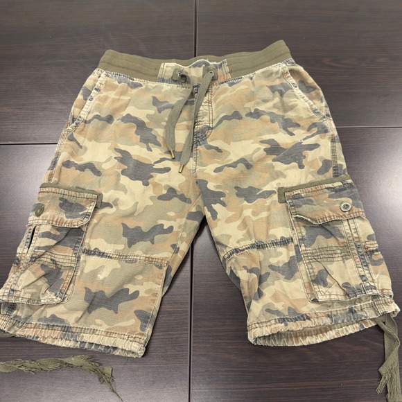 Camo Cargo Shorts Elastic Waist Drawstring Casual Mens Size M - Picture 1 of 11